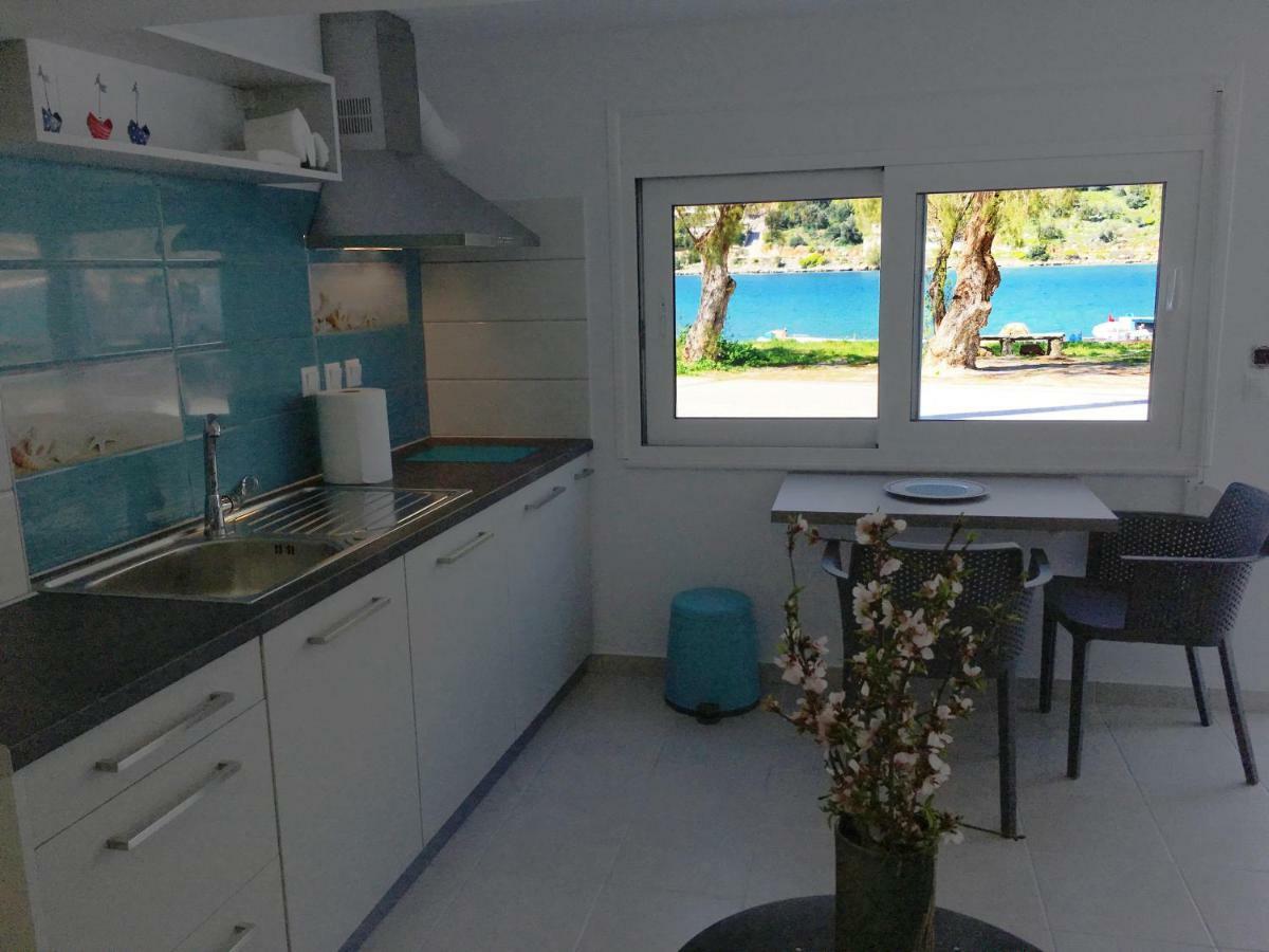 Sea Front Studio - Porto Boufalo - Evia ภายนอก รูปภาพ